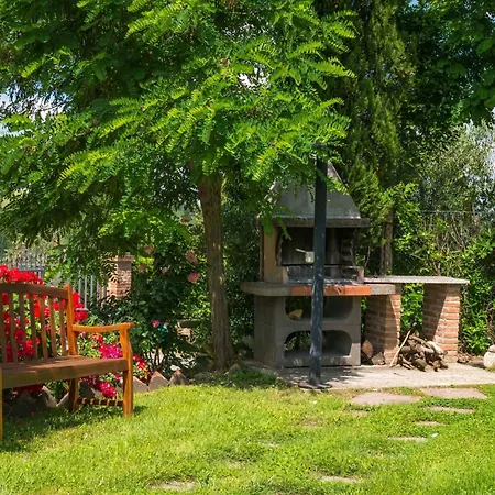 Vier-zimmer-wohnung Borgo Collelungo 2 Baeder- Erster Stock By Interhome